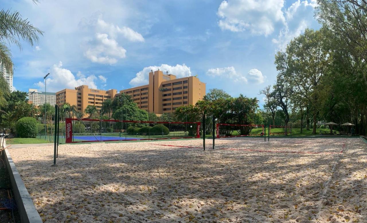 Hotel Transamerica סאו פאולו מראה חיצוני תמונה The volleyball court at the University of Houston