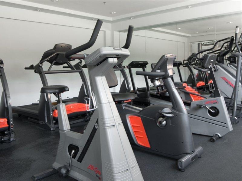 Hotel Transamerica סאו פאולו מראה חיצוני תמונה A typical gym